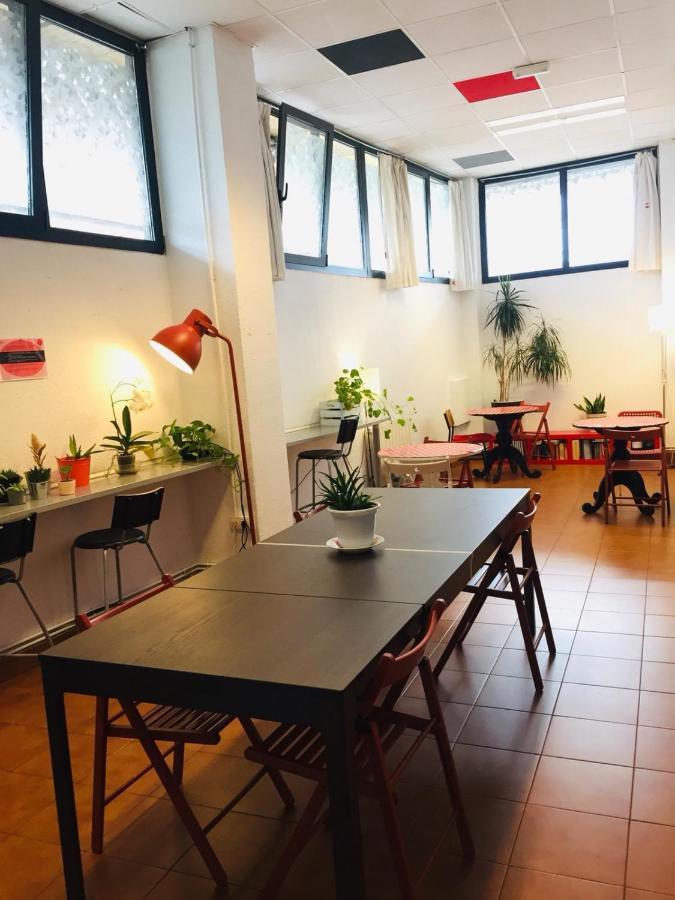 Bilbao Akelarre Hostel Exteriör bild